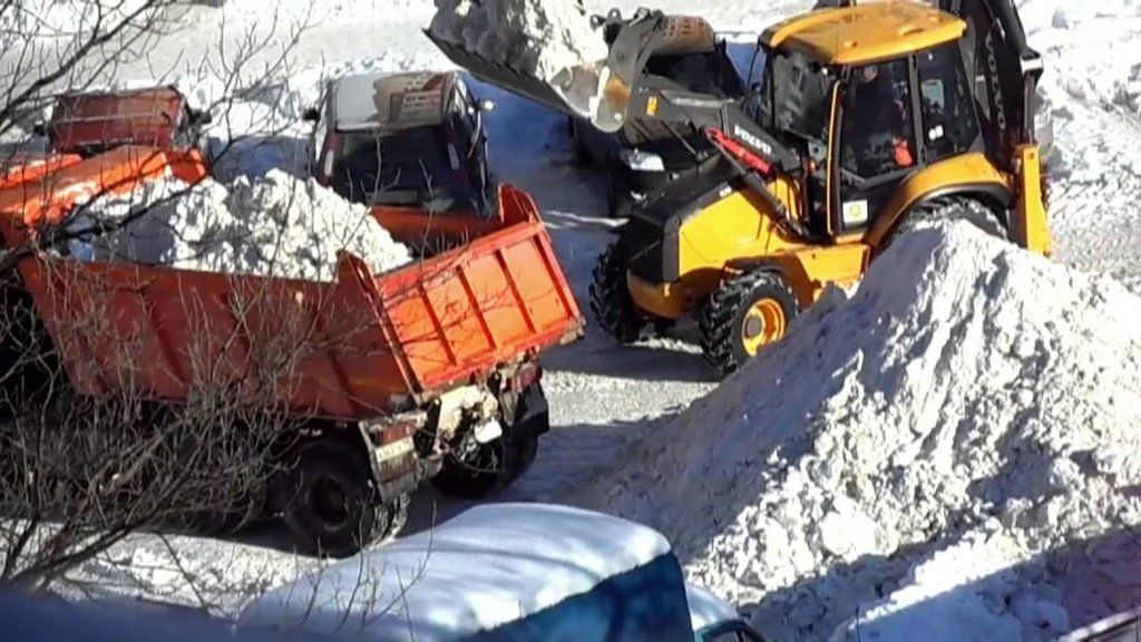 Вывоз снега с погрузкой в Мценске для организаций и частных лиц в октябре